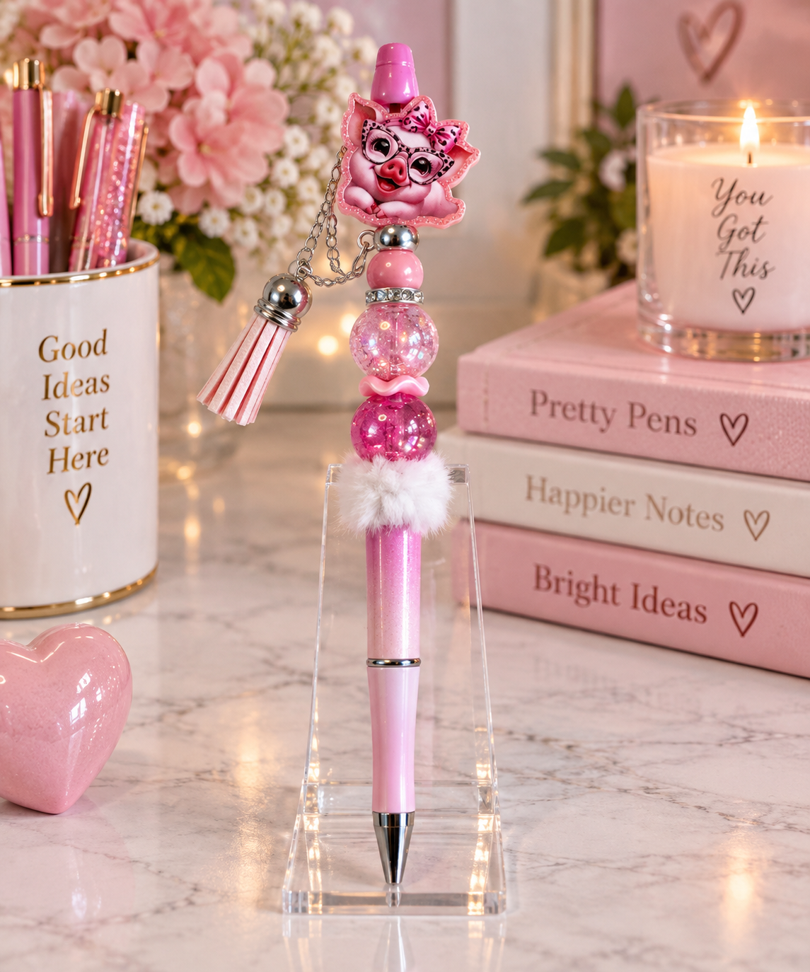 Large Sparling pig pink bead pen