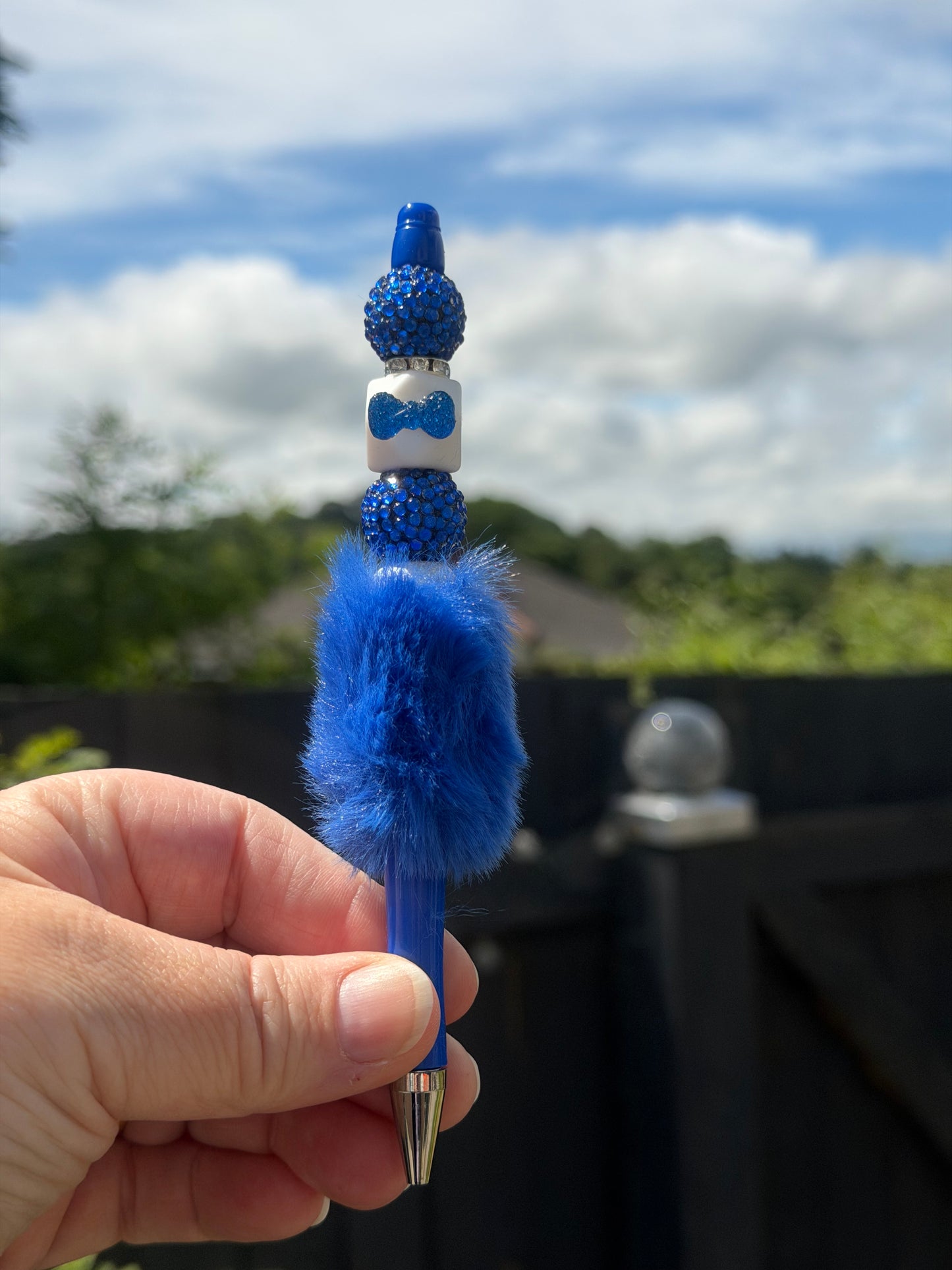Blue bow Bead pen