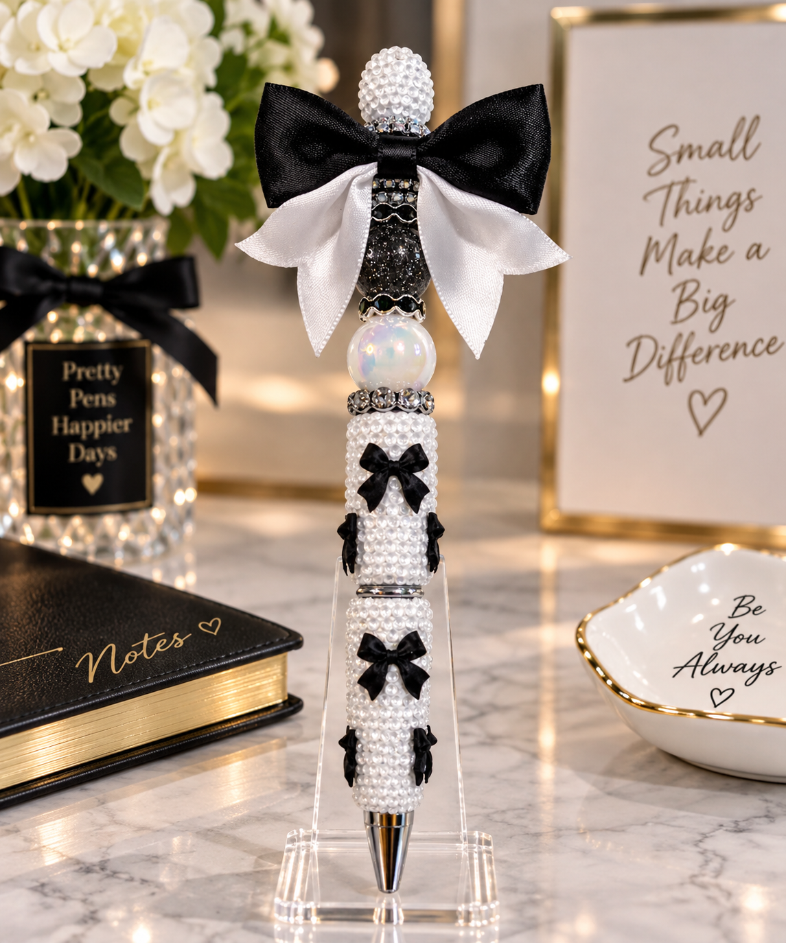 Classy Black and white Bow bling pen