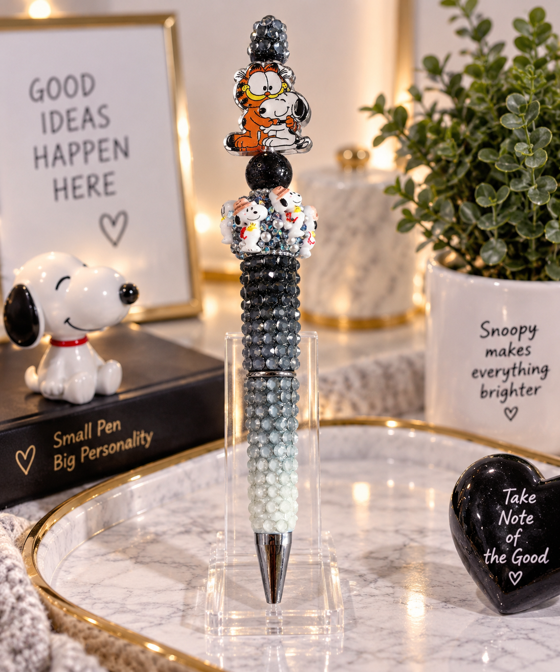 Snoopy and Garfield  pen
