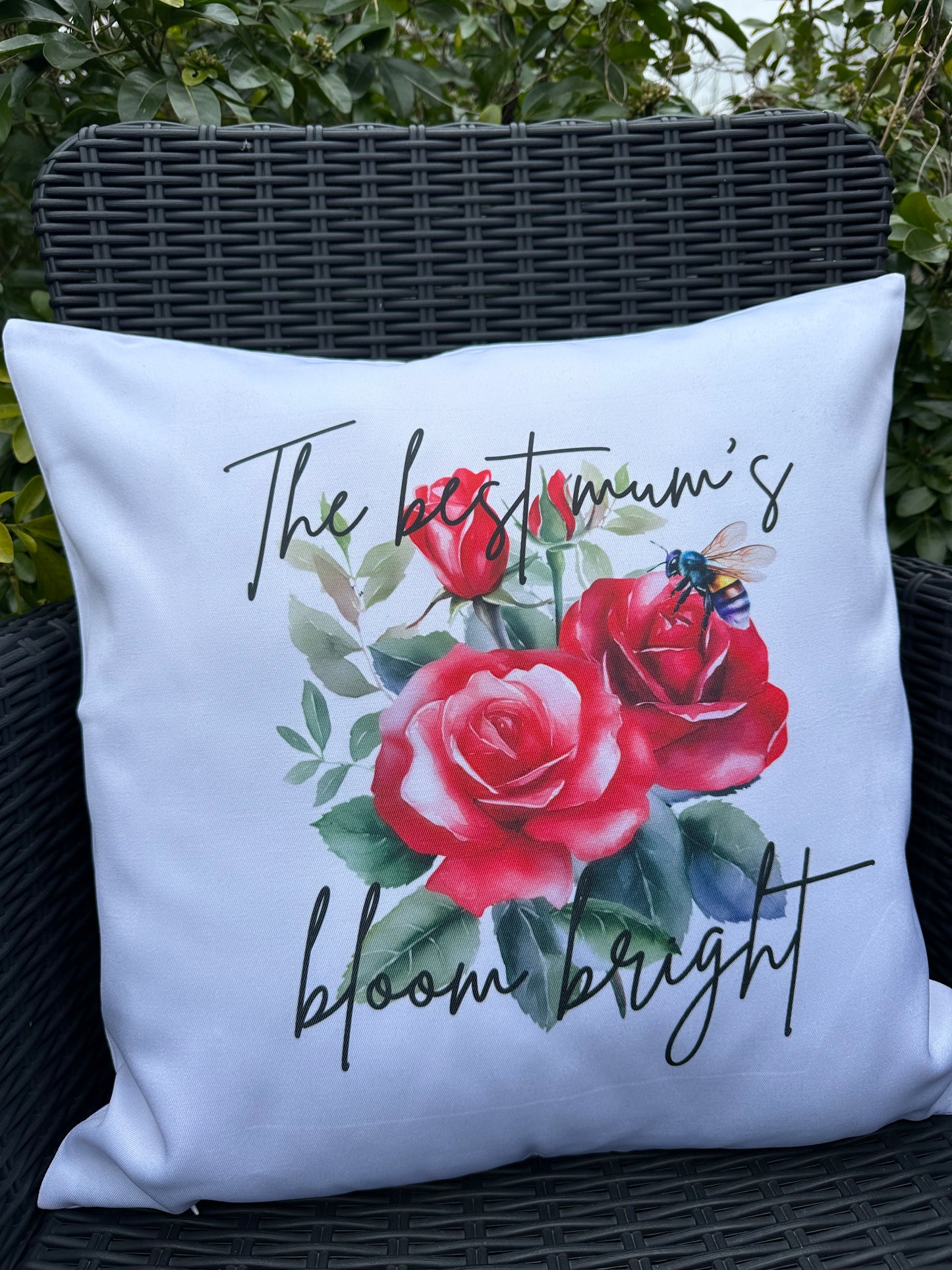 Mothers day cushion cover floral rose with a bumble bee (45x45cm)