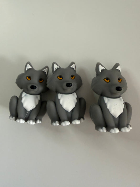 Wolf pen toppers