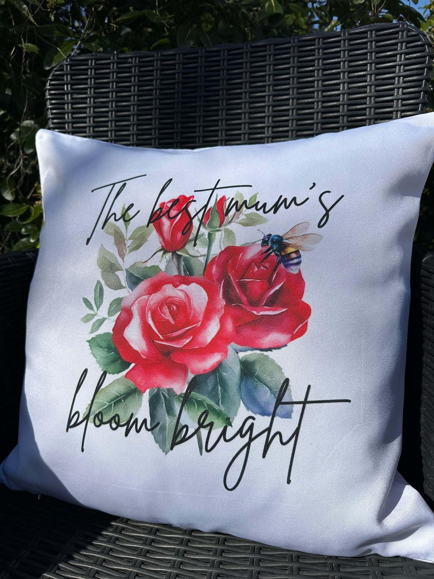 Mothers day cushion cover floral rose with a bumble bee (45x45cm)