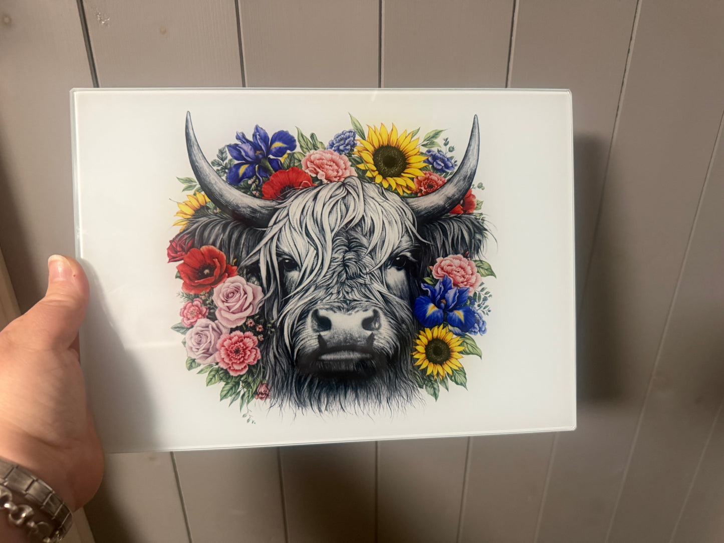 Floral highland cow chopping board A4 Glass