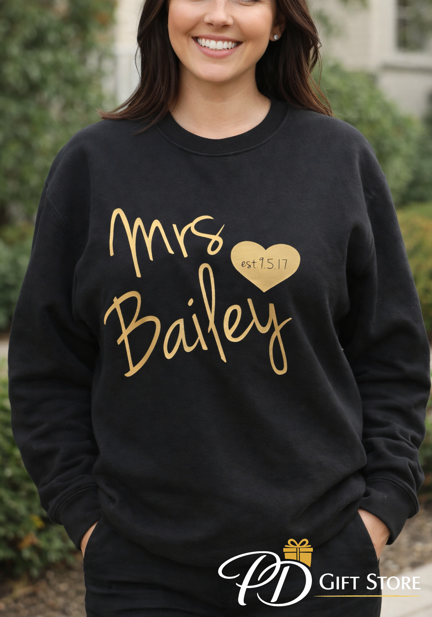 Personalised Mrs Name sweater Sweatshirt est date in the heart
